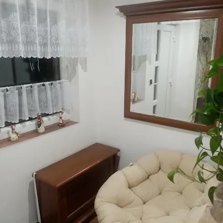 Apartman Ivana アパート *